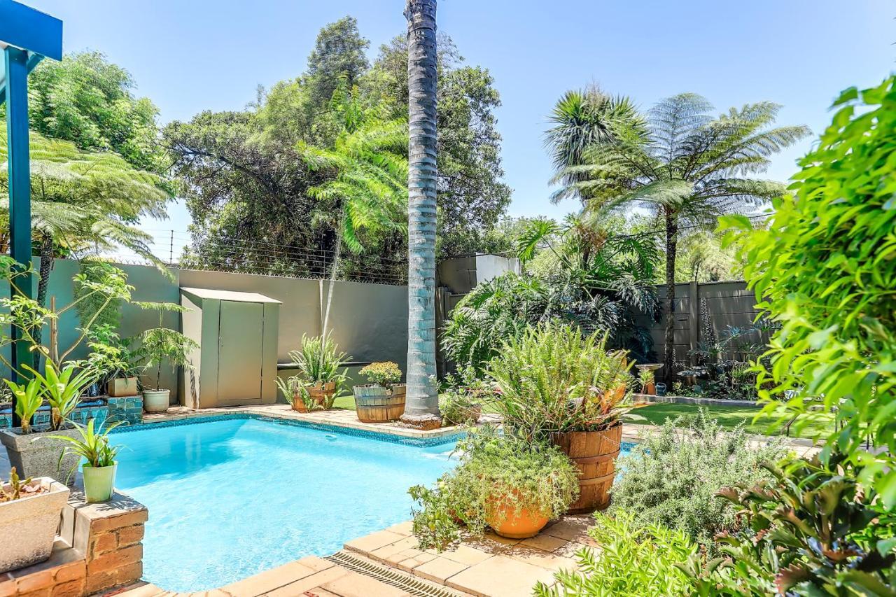 Seven Palms - Tranquility on Dover Appartement Johannesburg Buitenkant foto