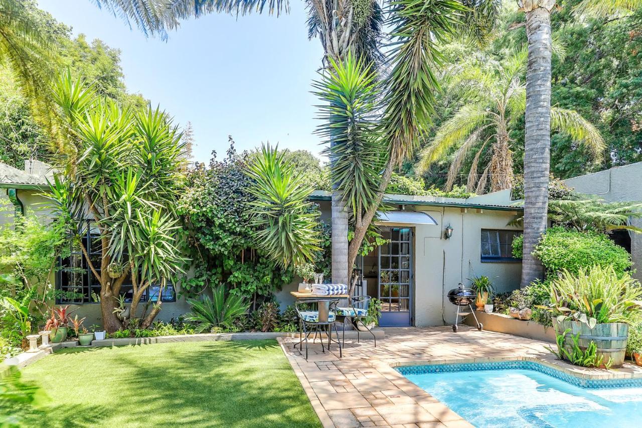 Seven Palms - Tranquility on Dover Appartement Johannesburg Buitenkant foto